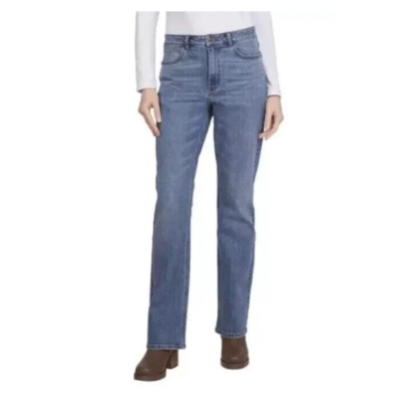 Wrangler Ladies’ High-Rise Bootcut, Free to Stretch Blue Jeans, Size 16, NWT - Picture 1 of 15